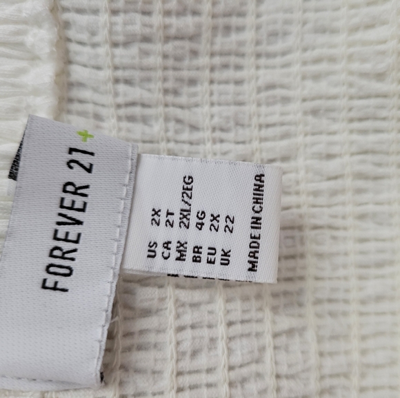 Forever 21+ Crop Top - Picture 4 of 4